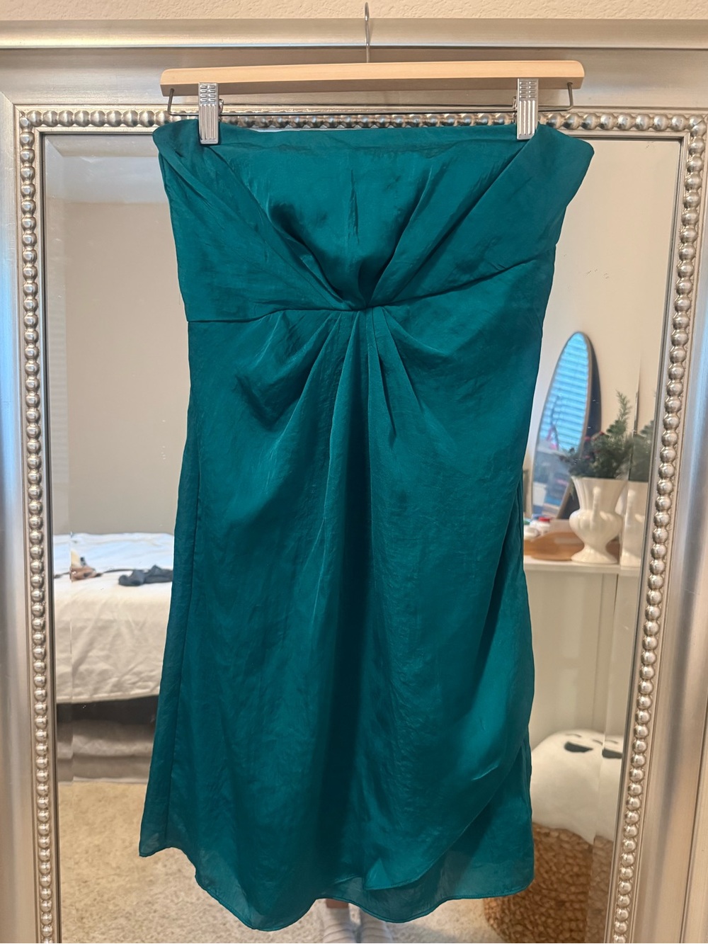 DKNY asymetrical hem Teal Strapless Cocktail Dress in crepe chiffon material